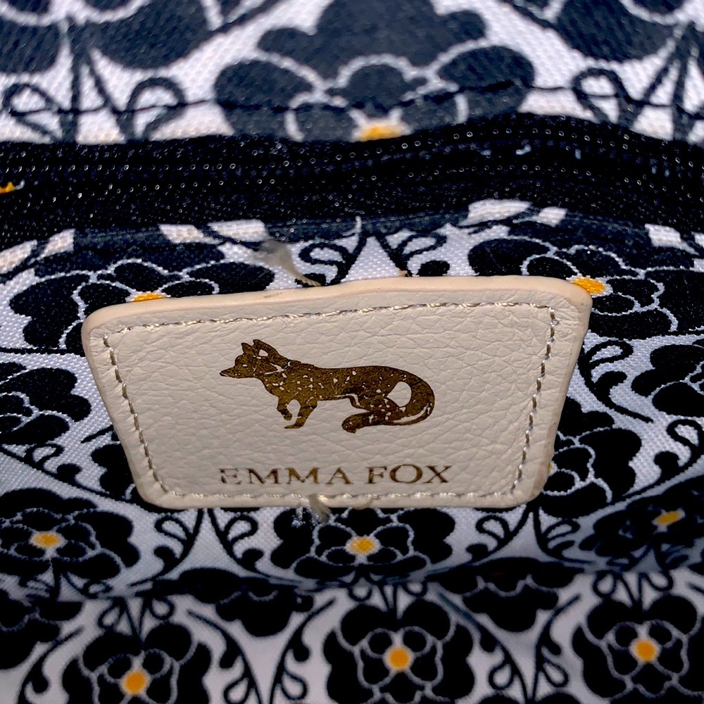 Emma Fox Purse - Picture 4 of 11